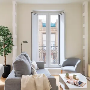 Apartment Opera Alameda Seville